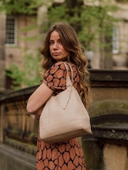 Pure Luxuries London Red Nina Leather Shoulder Bag - Image 9 of 9
