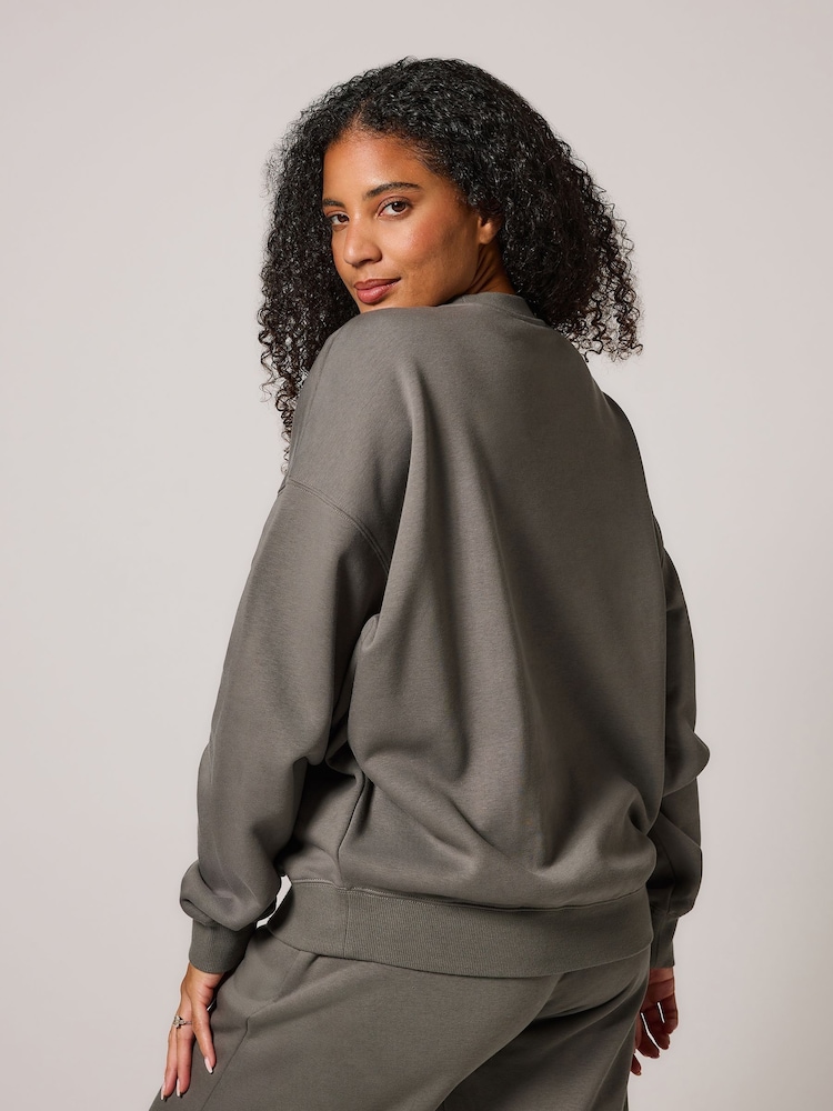LOVALL Green Oversized ALL SZN Sweatshirt - Image 2 of 4 LOVALL Green Oversized ALL SZN Sweatshirt - Image 2 of 4