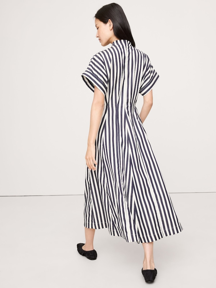 Banana Republic Blue Stripe Cotton Poplin Shirt Dress - Image 2 of 4 Banana Republic Blue Stripe Cotton Poplin Shirt Dress - Image 2 of 4