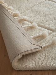 Origin Rug Collection. Ivory Berber Diamond Rug - Image 2 of 5