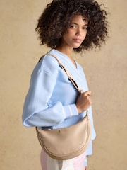 Neutral - Joules Jade Half Moon Adjustable Cross-Body Bag - Bild 6 von 8