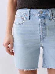 Levi's Light Blue Denim 501 Mid Thigh Shorts - Image 3 of 4