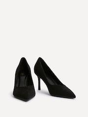 Linzi Black Classic V-Cut Vamp Court Shoes - Image 3 of 5