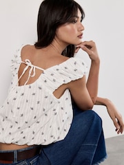 Apricot Cream Ditsy Cotton Textured Bubble Top - Image 3 of 4