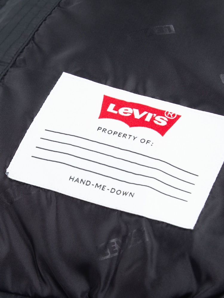 Levi's® Black Batwing Logo Puffer Gilet - Image 4 of 4
