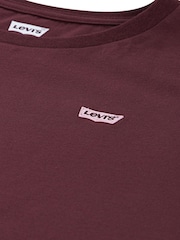 Levi's® Batwing Logo Chest Hit Short Sleeve T-Shirt - Imagen 4 de 4