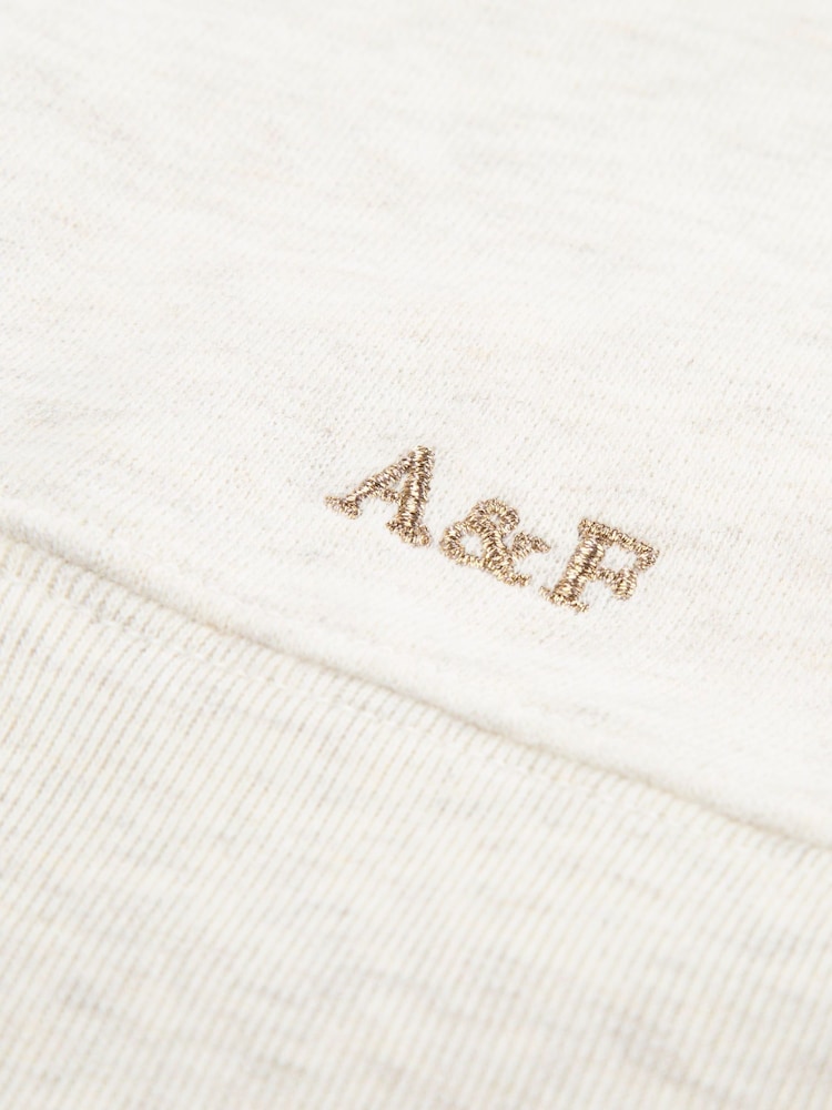 Creme - Abercrombie & Fitch Essentials Half Zip Sweatshirt - Bild 13 von 13