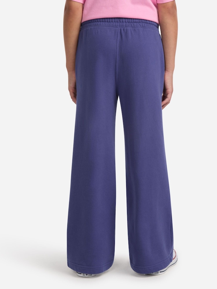 Abercrombie & Fitch Essentials Wide Leg Fleece Joggers - Image 2 of 6 Abercrombie & Fitch Essentials Wide Leg Fleece Joggers - Image 2 of 6