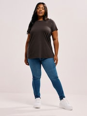 Yours Curve Brown Core Basic T-Shirts 3 Pack - Image 2 of 8