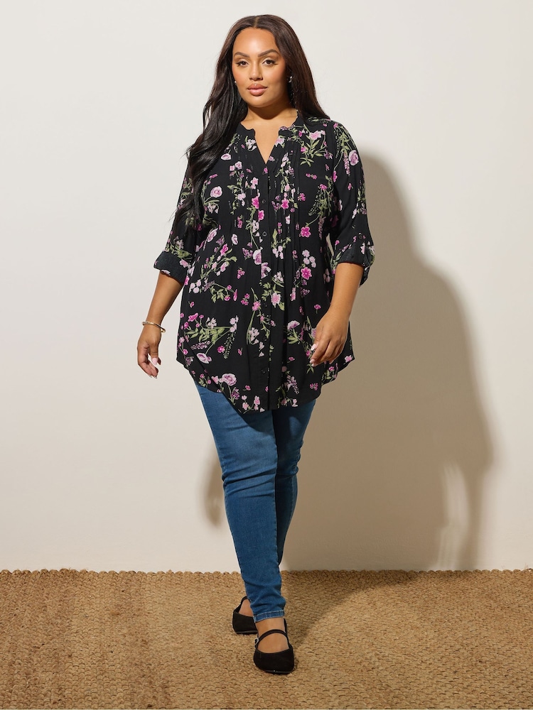 Yours Curve Black All-Over Print Pintuck Blouse - Image 2 of 5