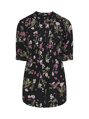 Yours Curve Black All-Over Print Pintuck Blouse - Image 5 of 5