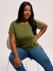 Yours Curve Green Core Basic T-Shirts 5 Pack - Image 3 of 8