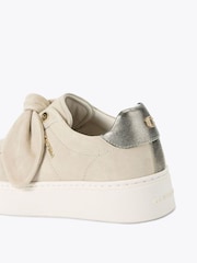 Carvela Cream Chiara Bow Trainers - Imagem 4 de 4