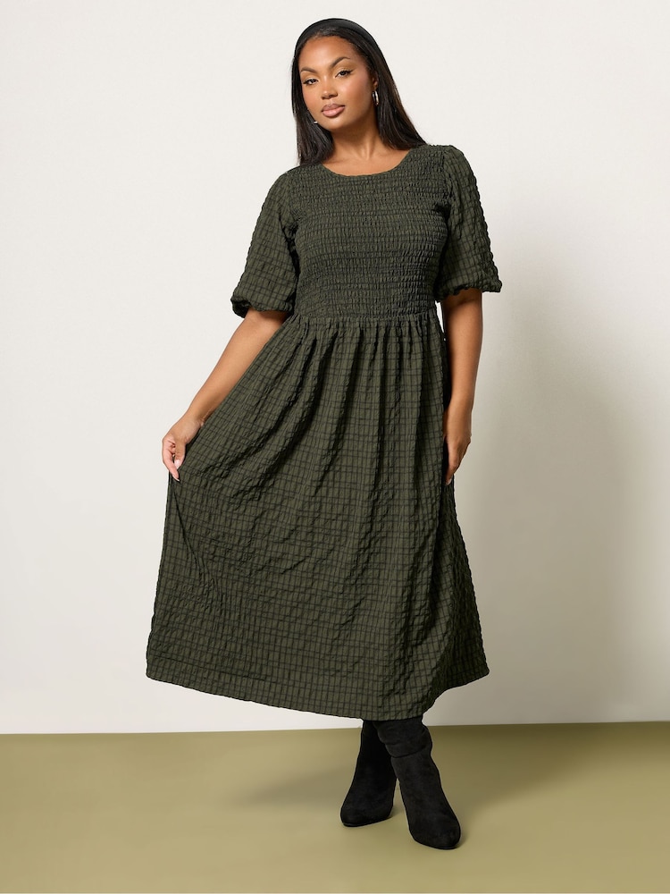 Yours Curve Green Textured Shirred Check Dress - Image 2 of 5