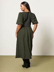 Yours Curve Green Textured Shirred Check Dress - Image 3 of 5