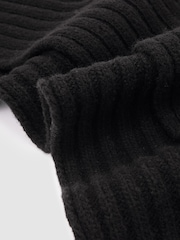 Reiss Black Swinly Chunky Rib Wool Blend Scarves - Image 4 of 5