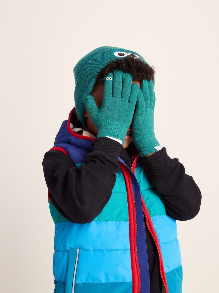 Tog 24 Green Kids Soay Shaun The Sheep Knit Gloves - Image 2 of 5 Tog 24 Green Kids Soay Shaun The Sheep Knit Gloves - Image 2 of 5