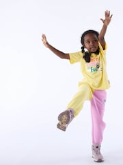 Tog 24 Yellow Kids Boreray Shaun The Sheep T-Shirt - Image 5 of 6