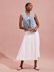 Mint Velvet Quilted Tie Front Gilet - Imagen 2 de 7