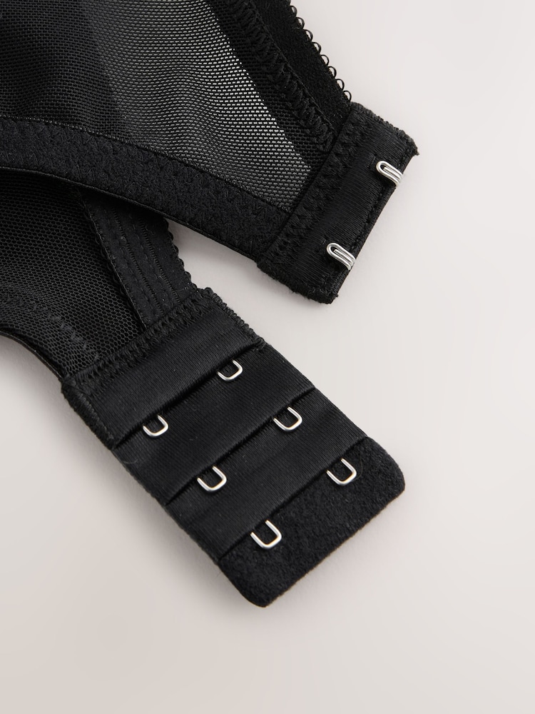 أسود/وردي/أبيض - حزمة من 3 حمالات صدر دانتيل - صورة 11 من 11 أسود/وردي/أبيض - حزمة من 3 حمالات صدر دانتيل - صورة 11 من 11