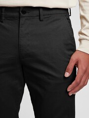 Gap Onyx Black Essential Chinos in Straight Fit with - Image 8 of 9
