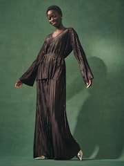 Nothing Ordinary Chocolate Brown V-Neck Plisse Long Sleeve Tie Waist Top - Image 2 of 8