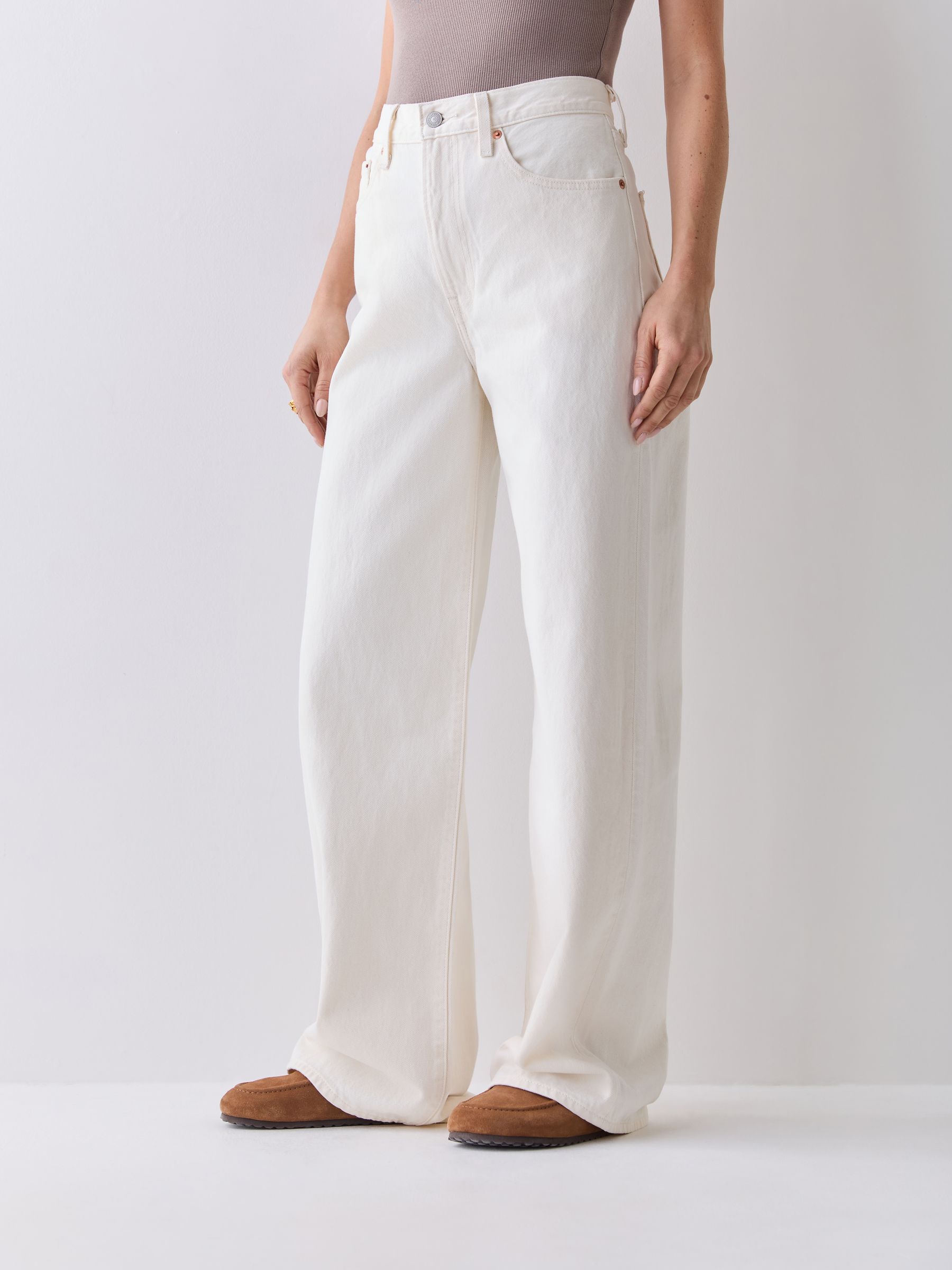 Satın al Zar zor donan beyaz - ® Levi's Göğüs Kafesi Geniş Paça
