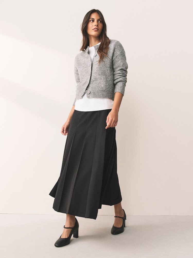 Black Forever Comfort® Round Toe Mary Jane Block Court Heels - Image 1 of 4 Black Forever Comfort® Round Toe Mary Jane Block Court Heels - Image 1 of 4