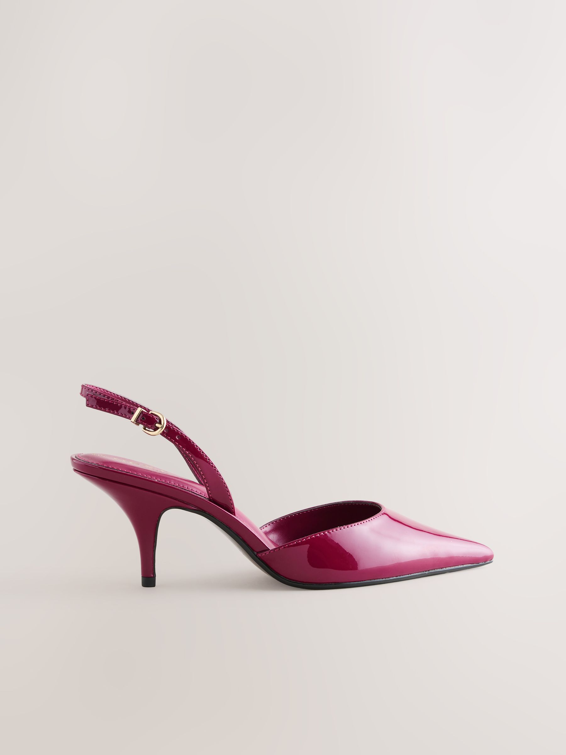 ♥ローズ♡ Cumpără Model roz - Forever Comfort® Pointed Toe Curvy Slingback