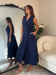 Girl In Mind Hazel Tailored Sleeveless Midi Dress - صورة 3 من 6
