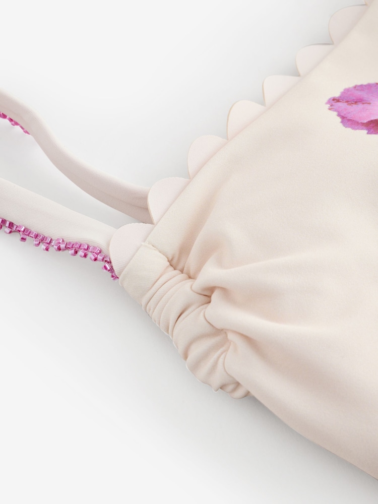 B by Ted Baker Scallop Edge White/Pink Floral Swimsuit with Tummy Control - Bild 12 von 12 B by Ted Baker Scallop Edge White/Pink Floral Swimsuit with Tummy Control - Bild 12 von 12