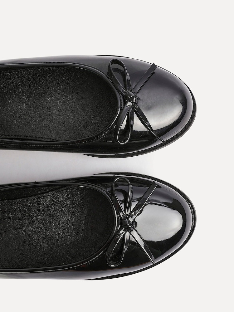 Linzi Black Wide Fit Wendi Pumps With Bow Detail - Image 5 of 5