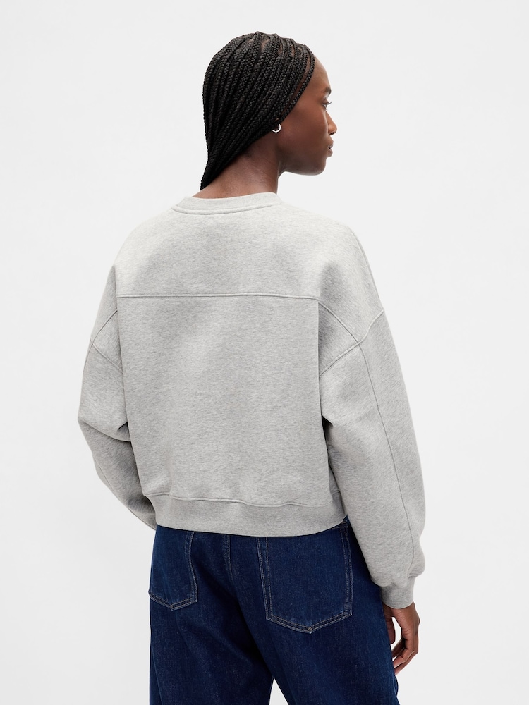 Gap Grey VintageSoft Logo Wedge Sweatshirt - Image 2 of 4 Gap Grey VintageSoft Logo Wedge Sweatshirt - Image 2 of 4