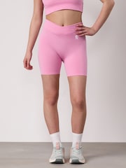 Rosa - Gym King Seamless 4.5" Shorts - Imagen 1 de 4
