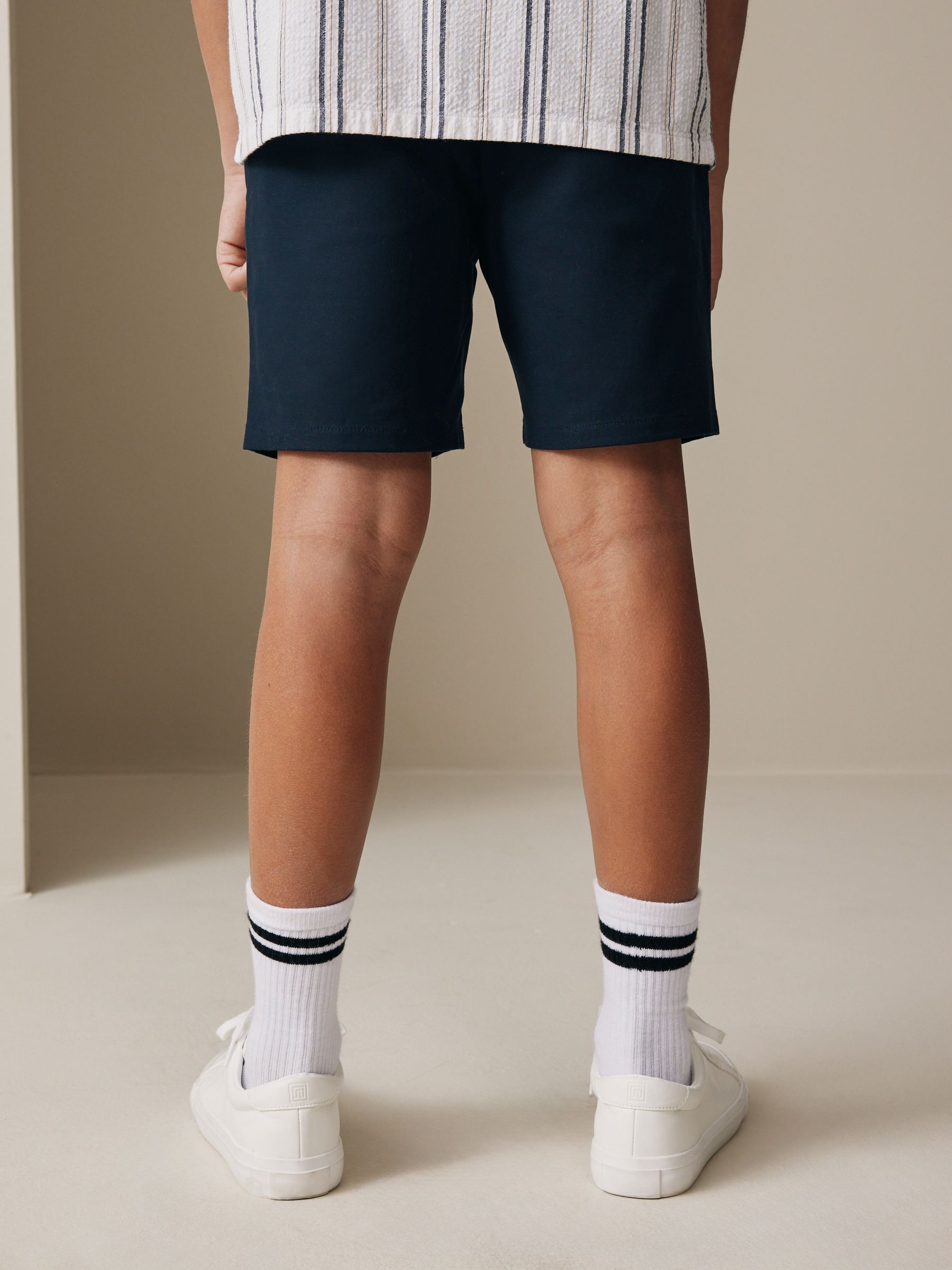Next：日本 ネイビー - Premium Chino Shorts (3-16yrs) from Next Japan