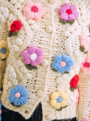 Light Yellow Hand Knitted Floral 3D Cardigan - Image 5 of 8