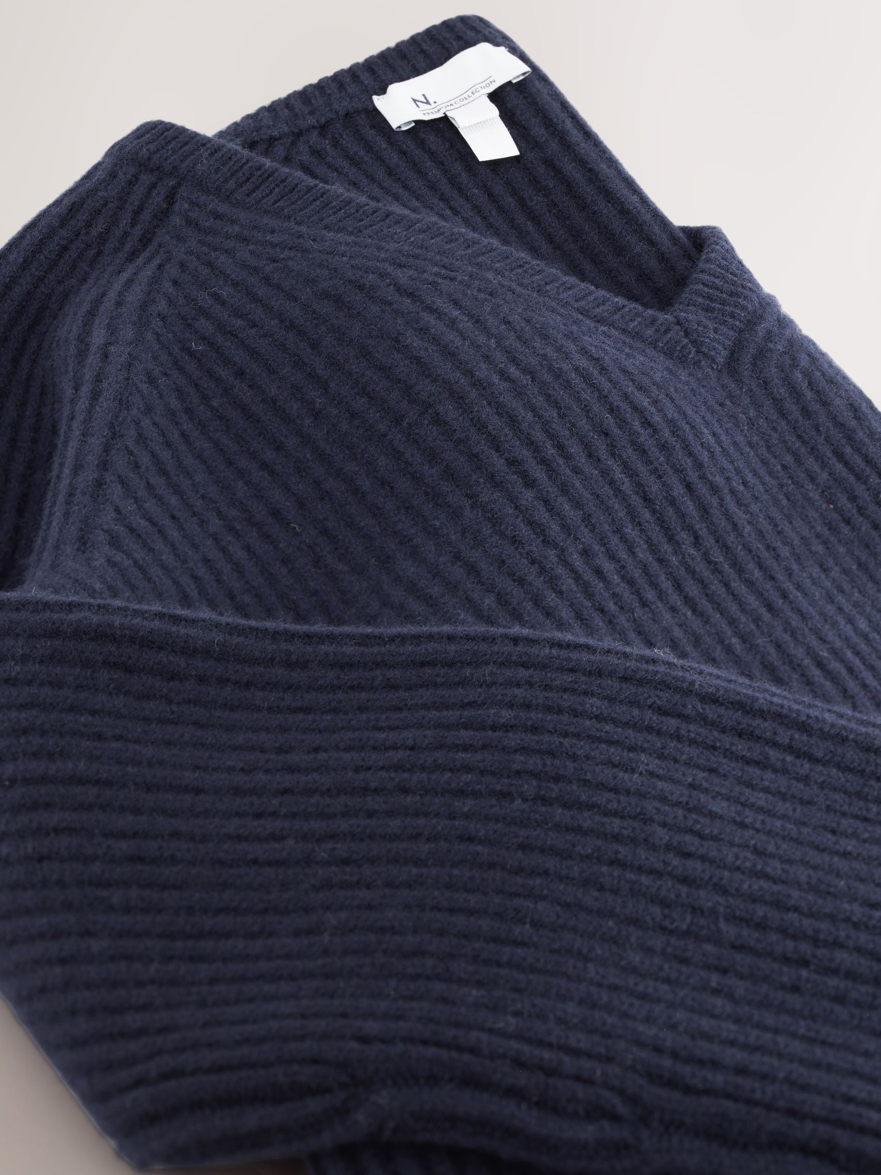 Buy Navy Blue 100% Wool N.Premium Chunky Rib V-Neck Jumper from