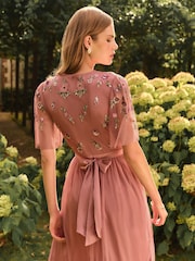 Love & Roses Dusky Pink Embroidered Angel Sleeve Bridesmaid Maxi Dress - Image 4 of 4