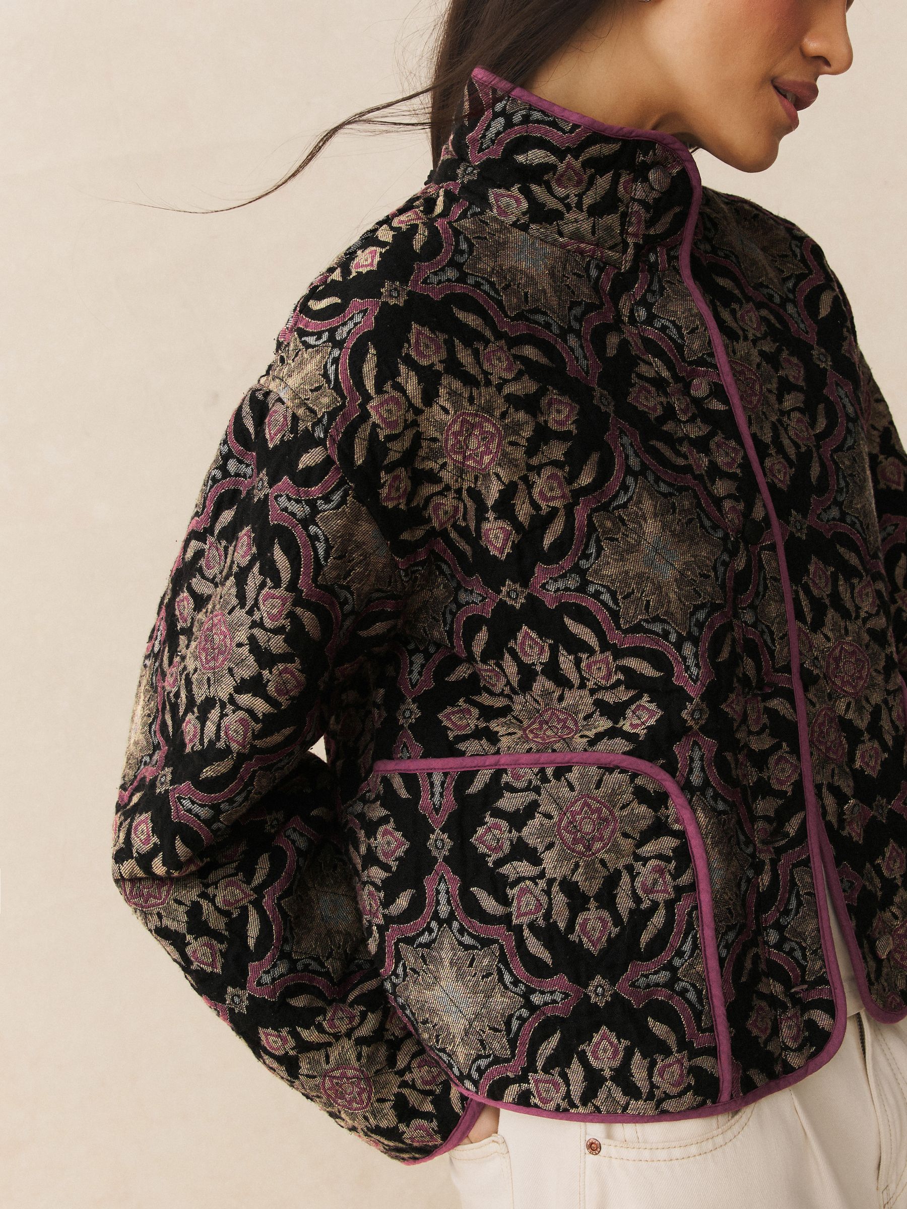 Comprar Estampa Jacquard - Jaqueta acolchoada com gola alta from