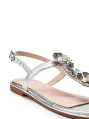 Moda in Pelle Silver Jewelle Flower Print Trim Toe Post Flat Comfort Sandals - Image 4 of 4