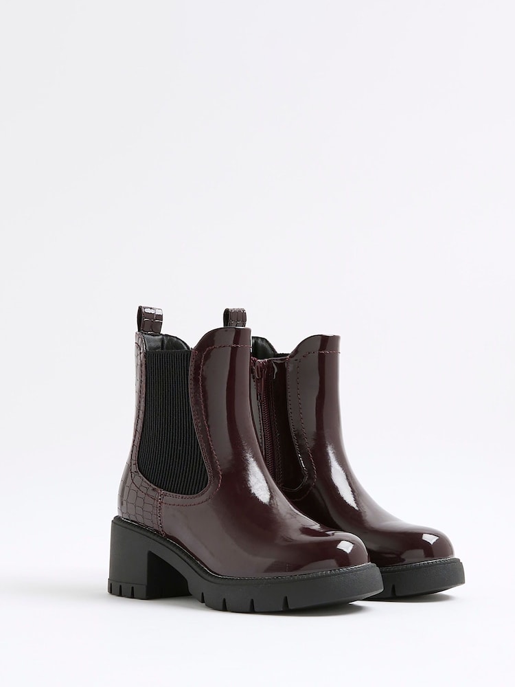 River Island Red Girls Patent Heart Print Heeled Chelsea Boots - Image 2 of 5
