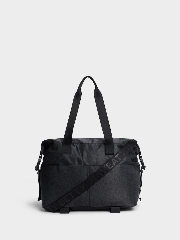 Sweaty Betty Black Strive Gym Bag - Image 2 of 8 Sweaty Betty Black Strive Gym Bag - Image 2 of 8