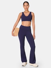 Azul - Sweaty Betty Ultimate Studio Flare Trousers - Imagen 5 de 7