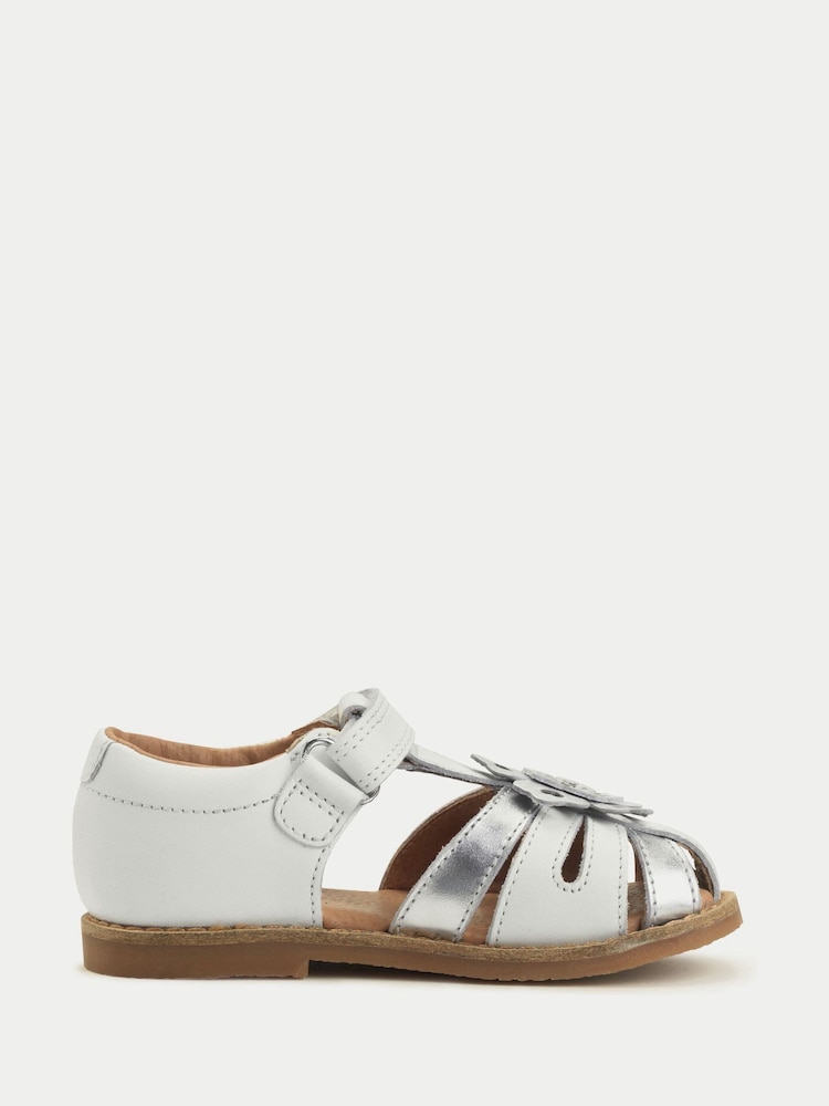 Blanco - Start Rite Girls Flora Leather Rip Tape Fisherman Closed Toe Floral Print Sandals - Imagen 2 de 6 Blanco - Start Rite Girls Flora Leather Rip Tape Fisherman Closed Toe Floral Print Sandals - Imagen 2 de 6