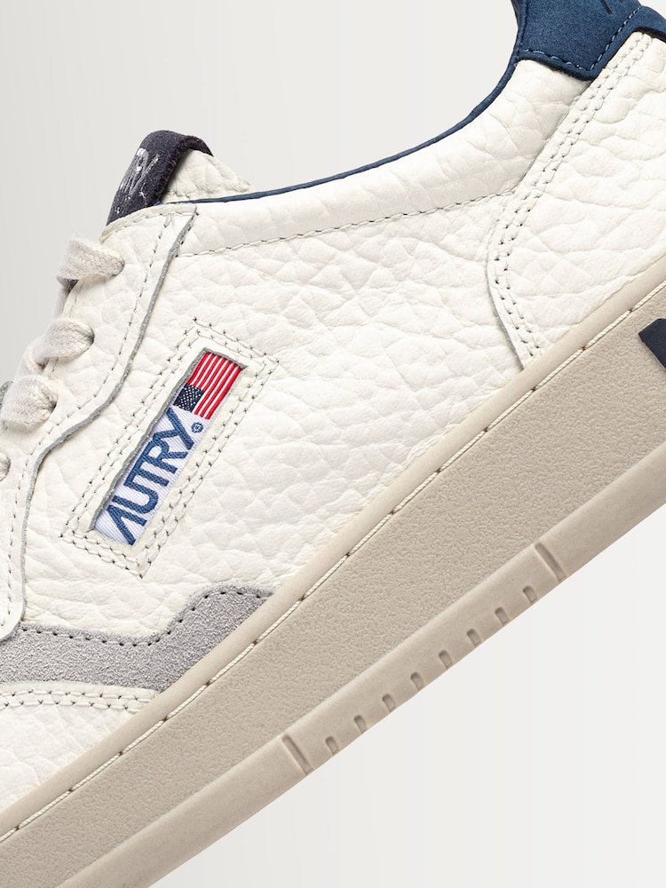 AUTRY White Medalist Low Man NE12 Nabuk Elephant Suede Trainers - Image 6 of 6