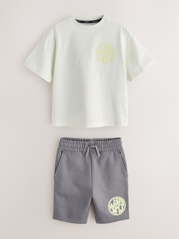 smALLSAINTS White/Green Distortion T-Shirt and Sweat Shorts Set - Image 1 of 7