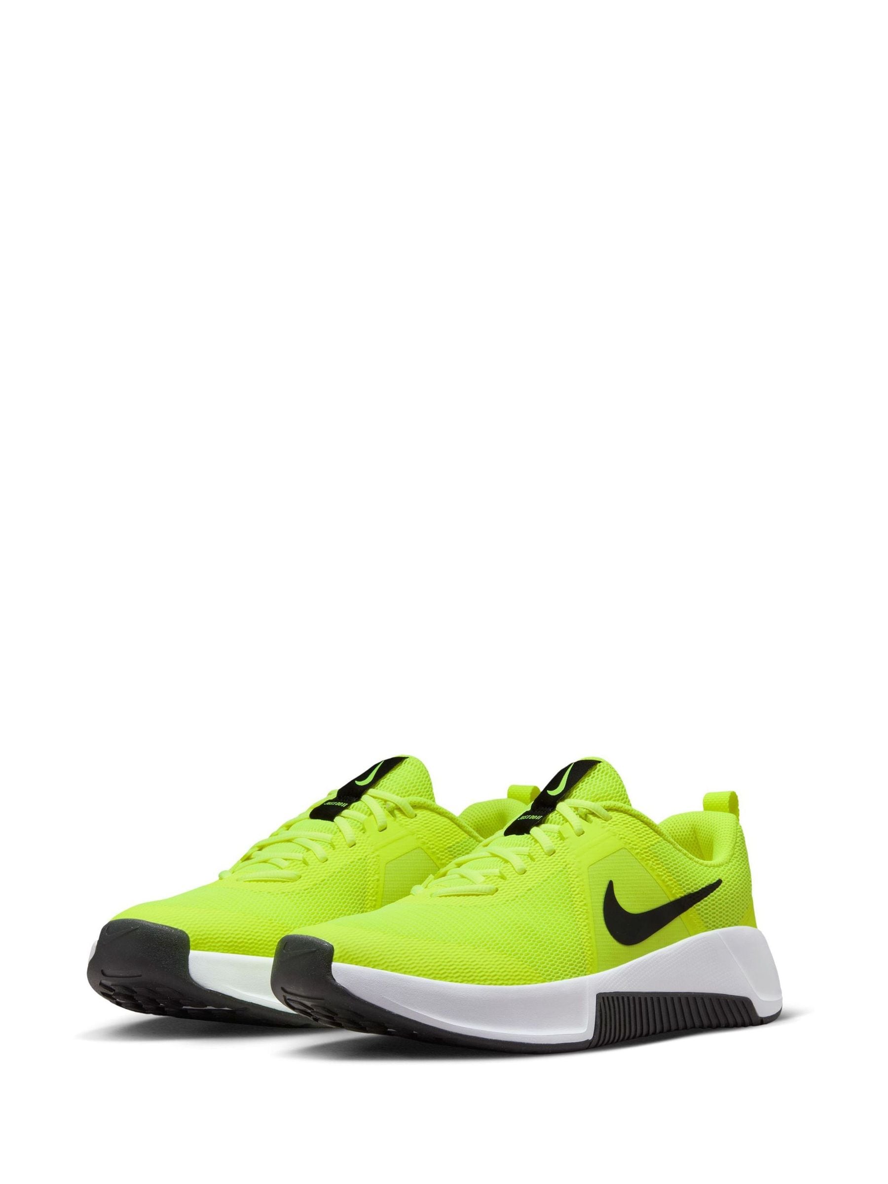 nike men yellow