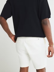 River Island Cream Unbelted Core Decal Chino Shorts - Image 3 of 4