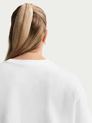 Nike White Classic T-Shirt - Image 4 of 5