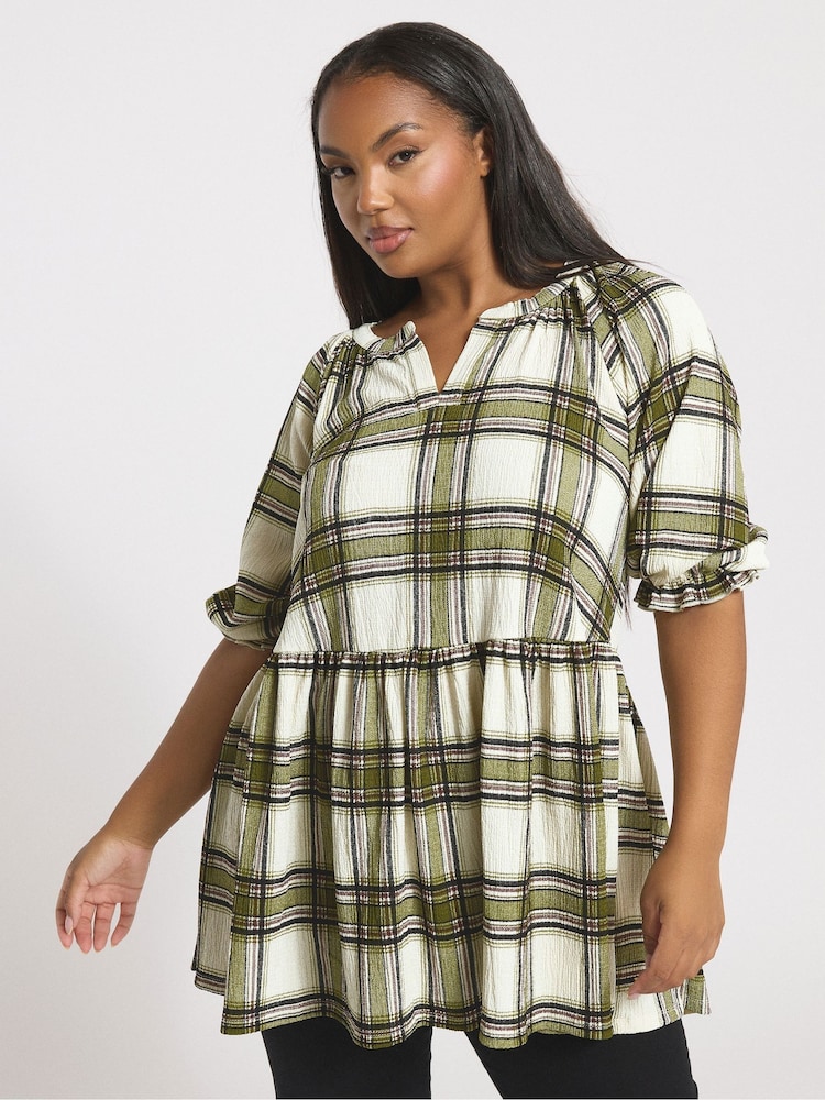 Yours Curve Green Tiered Notch Texture Top - Image 1 of 5 Yours Curve Green Tiered Notch Texture Top - Image 1 of 5